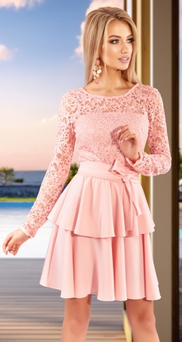 Комбинированное платье с гипюром